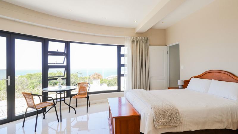 To Let 5 Bedroom Property for Rent in Pinnacle Point Golf Estate Western Cape